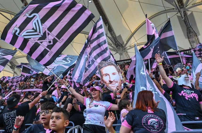 开云体育下载-华尔街日报：梅西推动了迈阿密各行各业数十亿美元的经济活动